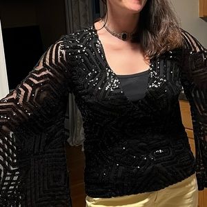 Geometric Sequin Top black size 6